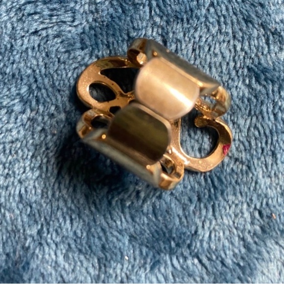 Gold stretchy ring - Picture 2 of 2